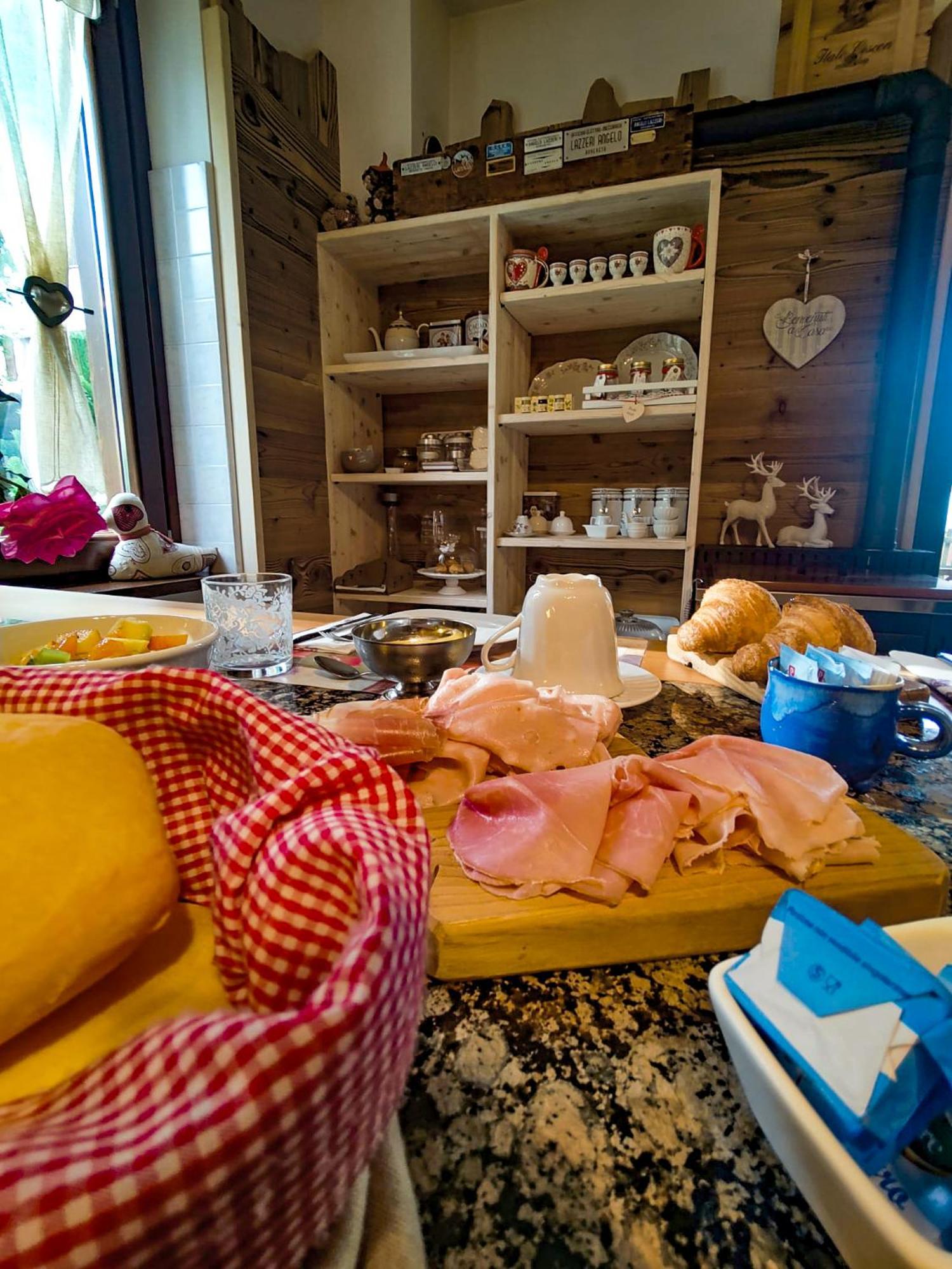 La Cri Bed & Breakfast Giustino Eksteriør billede